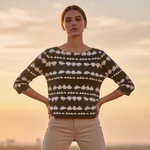 Jones New York Signature Small Tee olive/white 3/4 sleeve 100% cotton like new